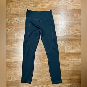 Pearl Gray Zyia leggings